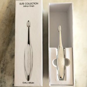 Artis Elite Collection Mirror Finish Oval 3 Brush